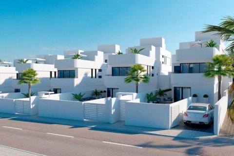Villa en venta en Guardamar del Segura, Alicante, España 3 dormitorios, 127 m2 No. 43396 - foto 6