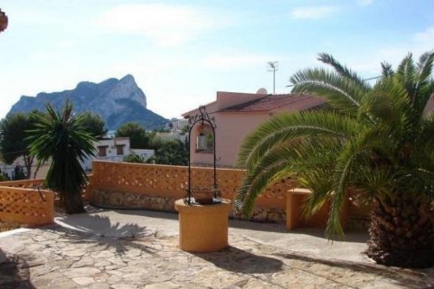 Villa en venta en Calpe, Alicante, España 3 dormitorios, 300 m2 No. 45382 - foto 6