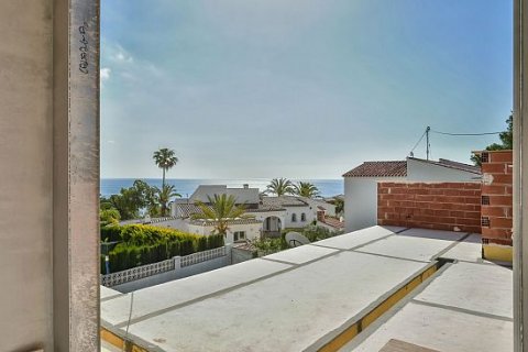 Villa en venta en Calpe, Alicante, España 4 dormitorios, 450 m2 No. 43391 - foto 2