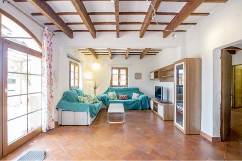 Сasa en venta en Ciutadella De Menorca, Menorca, España 10 dormitorios, 682 m2 No. 47437 - foto 4