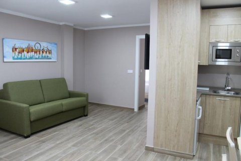 Hotel en venta Benidorm, Alicante, España 10 dormitorios, 400 m2 No. 43490 - foto 9