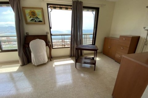 Apartamento en venta en Benidorm, Alicante, España 2 dormitorios, 120 m2 No. 42581 - foto 8