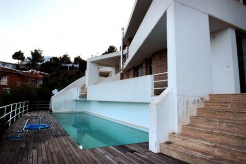 Villa en venta en Jávea, Alicante, España 3 dormitorios, 320 m2 No. 43609 - foto 1