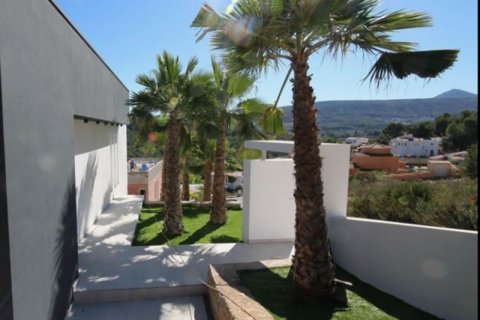 Villa en venta en Jávea, Alicante, España 3 dormitorios, 309 m2 No. 45666 - foto 8