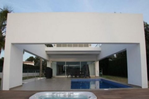 Villa en venta en Jávea, Alicante, España 4 dormitorios, 360 m2 No. 45277 - foto 2