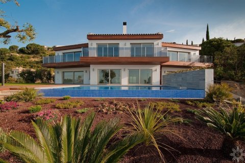 Villa en venta en Platja D'aro, Gerona, España 5 dormitorios, 610 m2 No. 41401 - foto 4