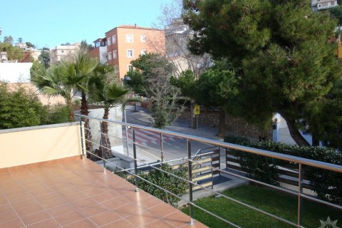 Villa en venta Barcelona, España 4 dormitorios, 300 m2 No. 41459 - foto 14