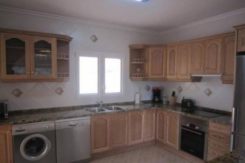 Villa en venta en Calpe, Alicante, España 3 dormitorios, 205 m2 No. 45929 - foto 10