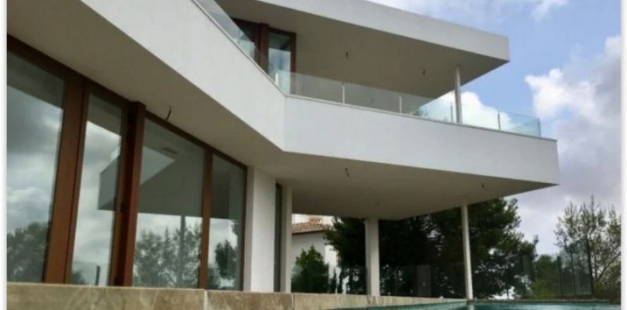 Villa en Dénia, Alicante, España 4 dormitorios, 455 m2 No. 43603
