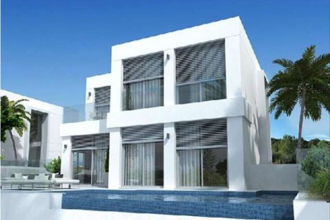 Villa en venta en Guardamar del Segura, Alicante, España 5 dormitorios, 312 m2 No. 46475 - foto 1