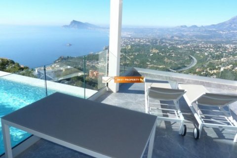 Villa en venta en Altea, Alicante, España 4 dormitorios, 260 m2 No. 45451 - foto 3