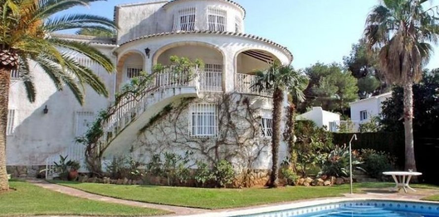 Villa en Jávea, Alicante, España 6 dormitorios, 343 m2 No. 44439