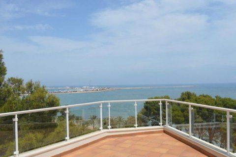 Villa en venta en Dénia, Alicante, España 3 dormitorios, 247 m2 No. 45235 - foto 4