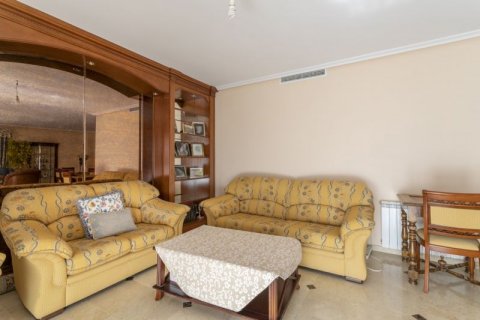 Villa en venta en Alicante, España 5 dormitorios, 485 m2 No. 41912 - foto 10