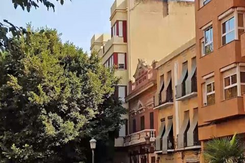 Propiedad comercial en venta en Valencia, València, España 6766 m2 No. 44780 - foto 9