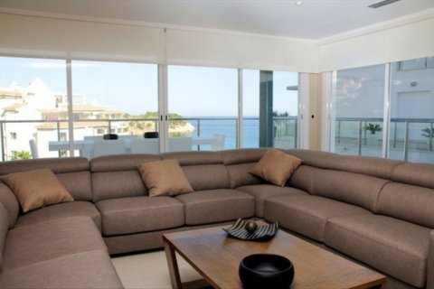 Villa en venta en Altea, Alicante, España 5 dormitorios, 585 m2 No. 45672 - foto 6