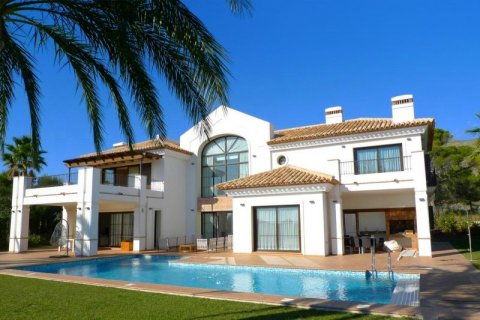 Villa en venta Finestrat, Alicante, España 5 dormitorios, 545 m2 No. 42827 - foto 1