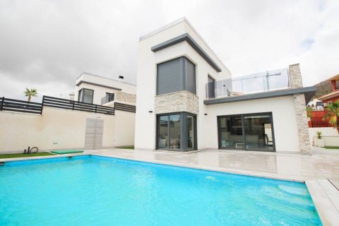 Villa en venta en Finestrat, Alicante, España 5 dormitorios, 345 m2 No. 44302 - foto 1