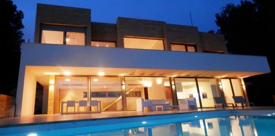 Villa en Jávea, Alicante, España 4 dormitorios, 493 m2 No. 43608