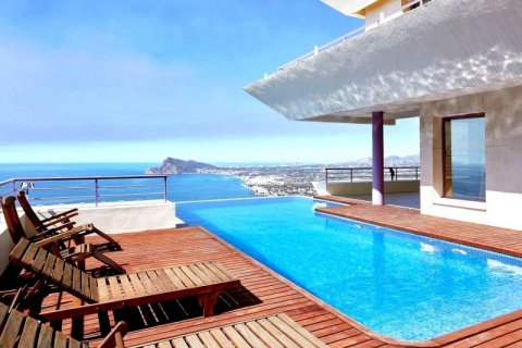 Villa en venta en Zona Altea Hills, Alicante, España 4 dormitorios, 470 m2 No. 44135 - foto 1