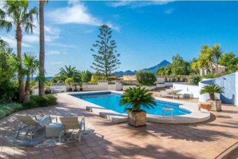 Villa en venta en Altea, Alicante, España 6 dormitorios, 275 m2 No. 42761 - foto 5