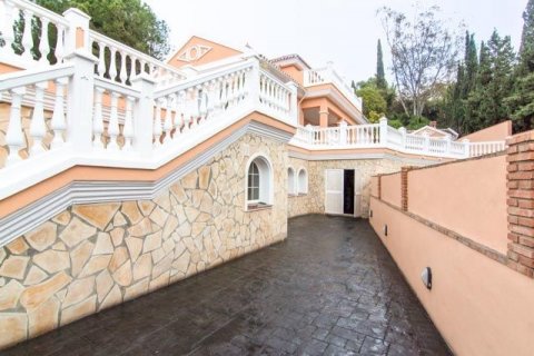 Villa en venta en Mijas, Málaga, España 5 dormitorios,  No. 44866 - foto 4
