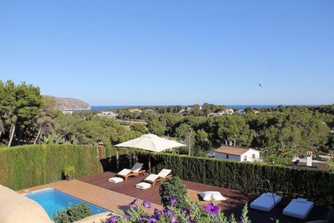 Villa en venta en Moraira, Alicante, España 3 dormitorios, 390 m2 No. 43703 - foto 2