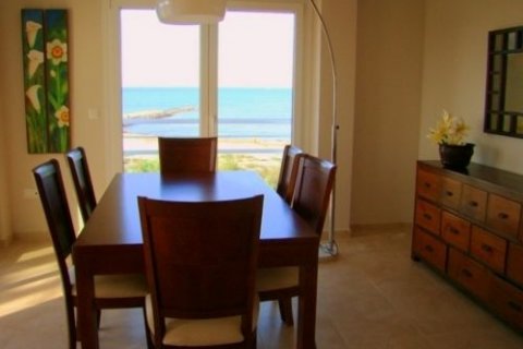 Apartamento en venta en Dénia, Alicante, España 2 dormitorios, 80 m2 No. 45909 - foto 6