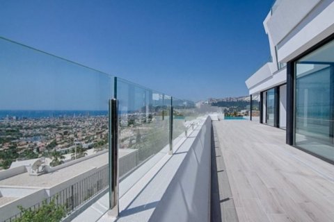 Villa en venta en Calpe, Alicante, España 5 dormitorios, 440 m2 No. 41651 - foto 8