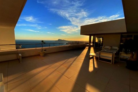 Apartamento en venta en Zona Altea Hills, Alicante, España 4 dormitorios, 247 m2 No. 41723 - foto 2