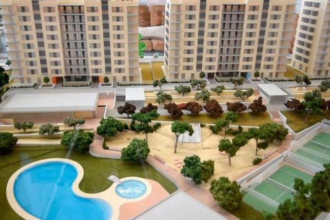 Apartamento en venta en Alicante, España 3 dormitorios, 122 m2 No. 45982 - foto 1