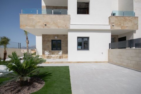 Casa adosada en venta en Polop, Alicante, España 2 dormitorios, 218 m2 No. 42568 - foto 2