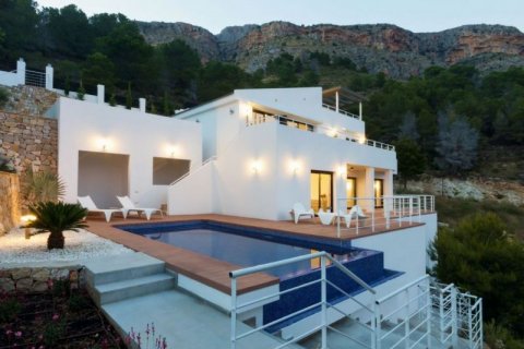 Villa en venta en Altea, Alicante, España 3 dormitorios, 436 m2 No. 46014 - foto 4