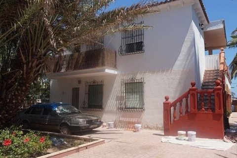 Villa en venta en Dénia, Alicante, España 8 dormitorios, 170 m2 No. 45903 - foto 6