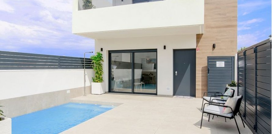 Villa en Rojales, Alicante, España 3 dormitorios, 171 m2 No. 42525