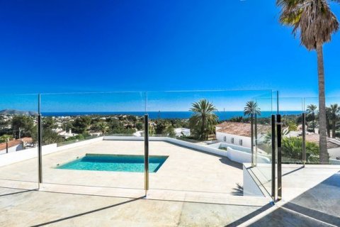 Villa en venta en Benissa, Alicante, España 4 dormitorios, 556 m2 No. 43334 - foto 2