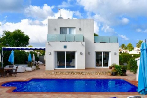 Villa en venta en Jávea, Alicante, España 3 dormitorios, 207 m2 No. 44586 - foto 1