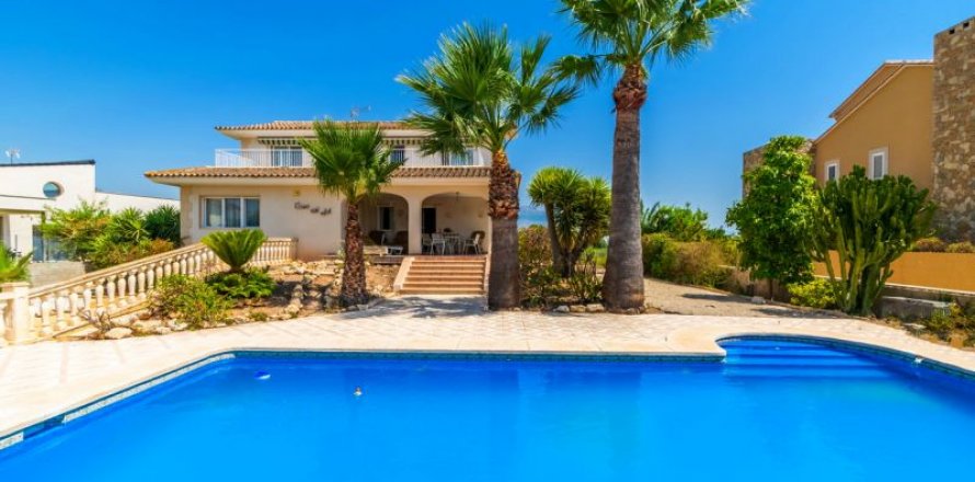 Villa en Alfaz del Pi, Alicante, España 5 dormitorios, 348 m2 No. 42158