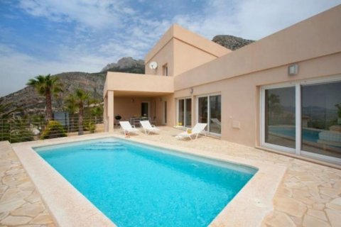 Villa en venta en Altea, Alicante, España 3 dormitorios, 286 m2 No. 44468 - foto 2