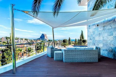 Villa en venta en Calpe, Alicante, España 4 dormitorios, 440 m2 No. 43390 - foto 4