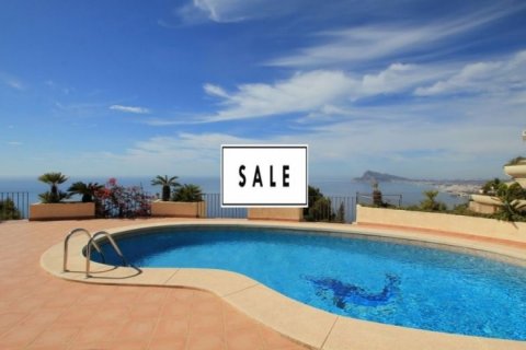 Villa en venta en Altea, Alicante, España 4 dormitorios, 620 m2 No. 45595 - foto 2