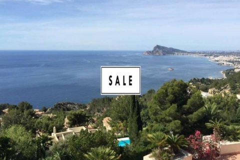 Villa en venta en Altea, Alicante, España 4 dormitorios, 620 m2 No. 45595 - foto 1