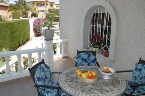 Villa en venta en Calpe, Alicante, España 4 dormitorios, 360 m2 No. 41525 - foto 5