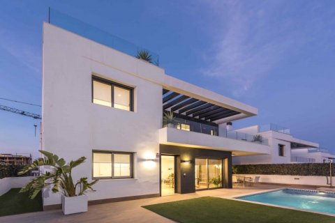 Villa en venta en Campoamor, Alicante, España 3 dormitorios, 258 m2 No. 42415 - foto 2