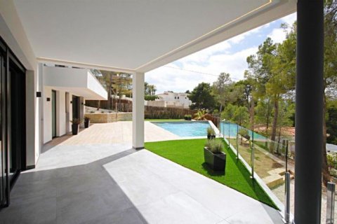 Villa en venta en Altea, Alicante, España 4 dormitorios, 385 m2 No. 41631 - foto 2