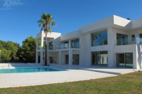 Villa en venta en Jávea, Alicante, España 4 dormitorios, 500 m2 No. 45880 - foto 2