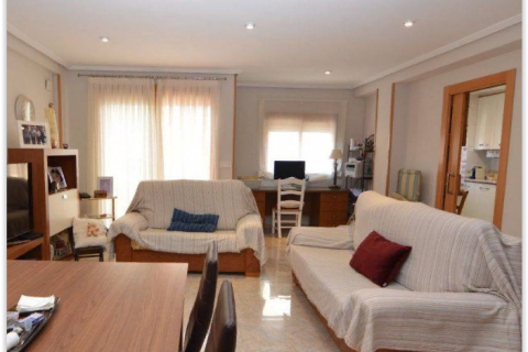 Apartamento en venta en Benidorm, Alicante, España 4 dormitorios, 152 m2 No. 44277 - foto 1