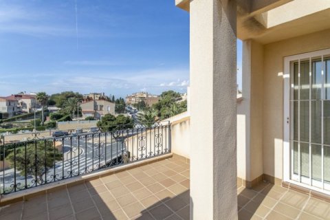 Villa en venta en Alicante, España 5 dormitorios, 485 m2 No. 41912 - foto 3