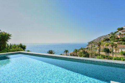 Villa en venta en Calpe, Alicante, España 4 dormitorios, 427 m2 No. 45668 - foto 4