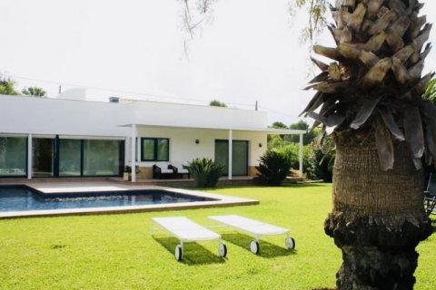 Villa en venta en Jávea, Alicante, España 5 dormitorios, 389 m2 No. 44212 - foto 3